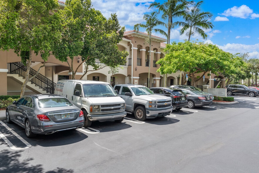 More Photos Of 7301 Wiles Rd, Coral Springs Medical For Sale