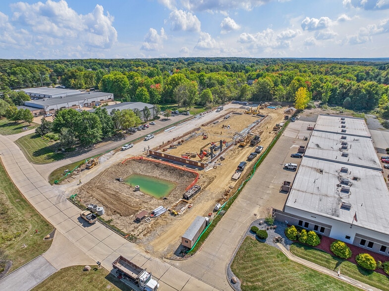 More Photos Of 2844 Westway Drive, Brunswick Warehouse For Lease