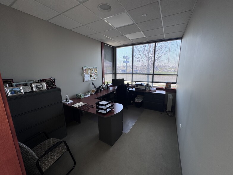 More Photos Of 1159 N Main St, Glendale Heights Office For Sale