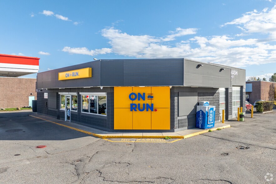 Primary Photo Of 3101 34th Ave SE, Calgary Service Station For Sale