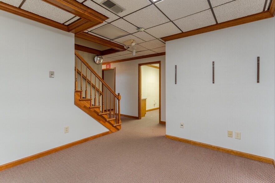 More Photos Of 2816 Veach Rd, Owensboro Medical For Sale