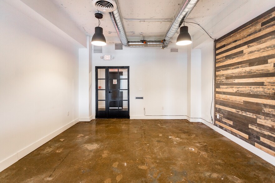 More Photos Of 607 Shelby St, Detroit Office For Lease