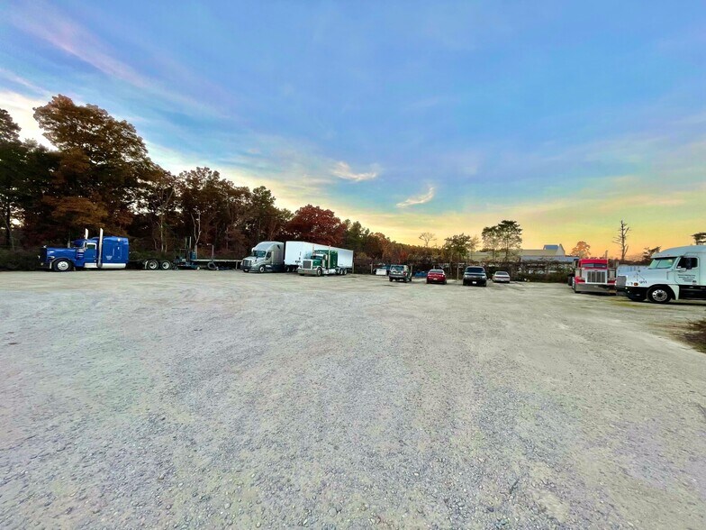 More Photos Of 3120-3130 Rt-112, Medford Freestanding For Sale