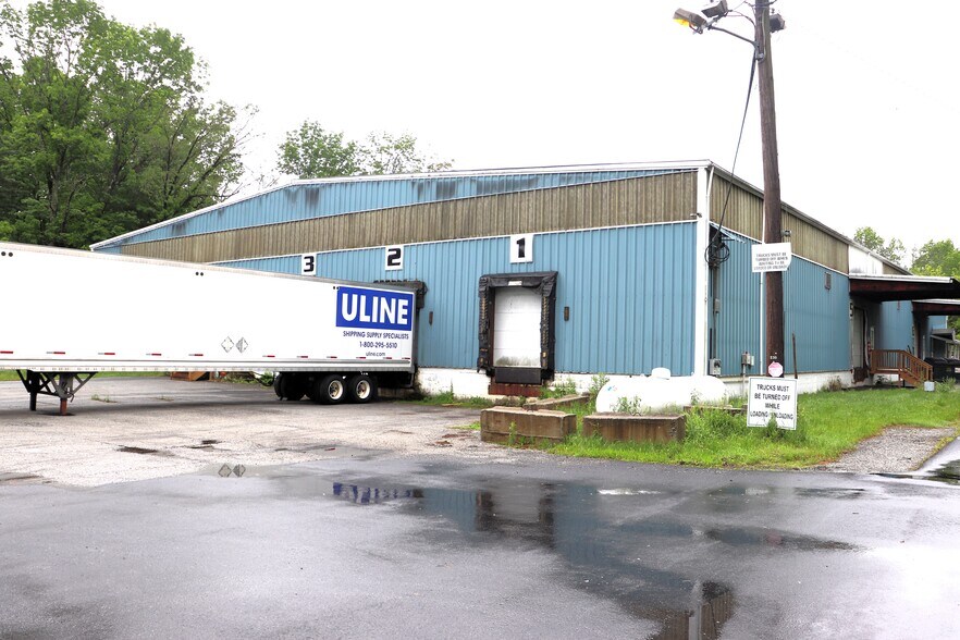 More Photos Of 35 Rose Morrow Rd, Wantage Manufacturing For Lease