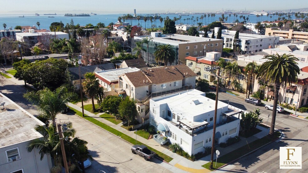 More Photos Of 3704 E 2nd St, Long Beach Apartments For Sale