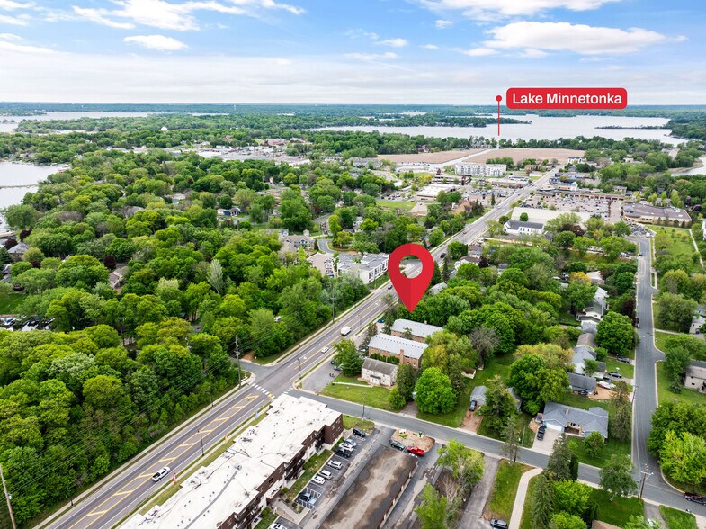 Primary Photo Of 2009-2017 Commerce Blvd, Mound Apartments For Sale