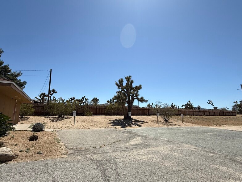 More Photos Of 7328 Valley Vista Ave, Yucca Valley Medical For Lease