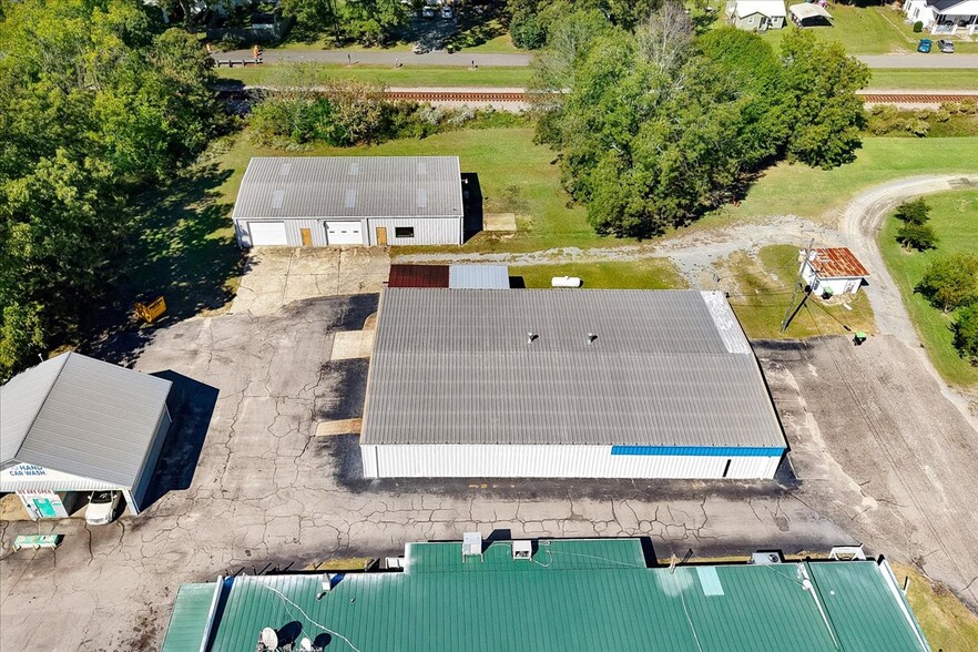 More Photos Of 101 Dunn St, Four Oaks Freestanding For Sale