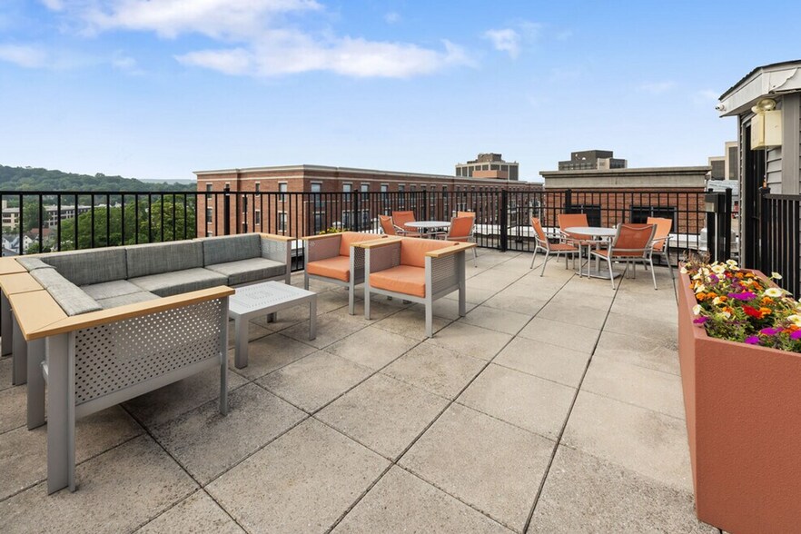 More Photos Of 30 Cattano Ave, Morristown Apartments For Lease