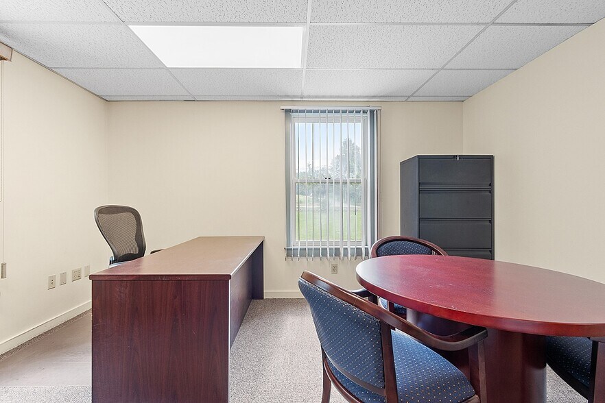 More Photos Of 233 Ayer Rd, Harvard Medical For Lease