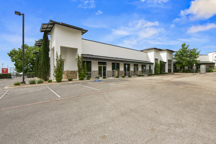 More Photos Of 23103 W Interstate 10, San Antonio Storefront Retail Office For Sale