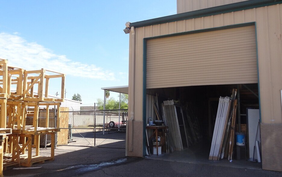 More Photos Of 1832-1840 E 3rd St, Tempe Warehouse For Lease