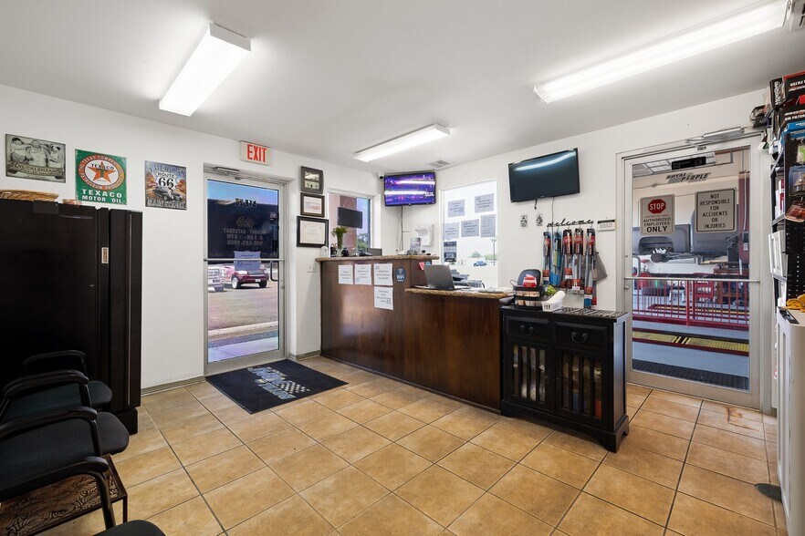 More Photos Of 5700 N Ware Rd, McAllen Auto Repair For Sale