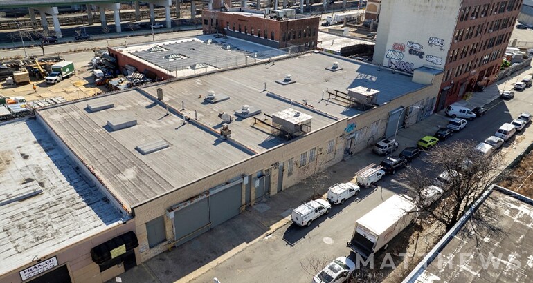 More Photos Of 450 Austin Pl, Bronx Warehouse For Lease