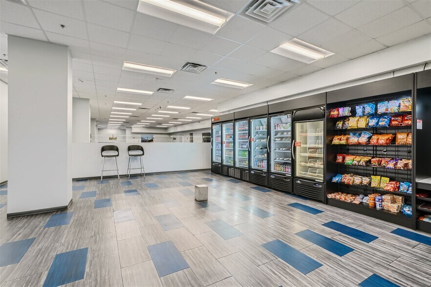 More Photos Of 1310 Rankin Rd, Houston Office For Lease