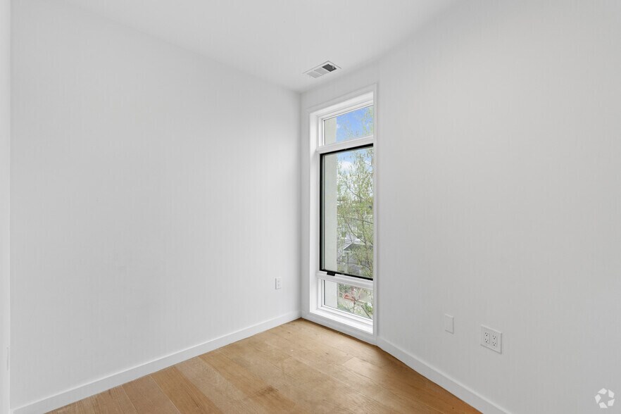 More Photos Of 3601 14th St NW, Washington Apartments For Sale