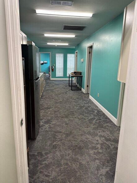 More Photos Of 10569 Lem Turner Rd, Jacksonville Medical For Sale