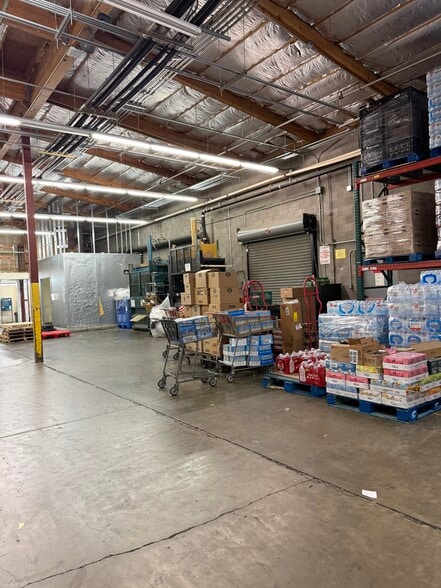 More Photos Of 1915 Douglas Blvd, Roseville Supermarket For Sale
