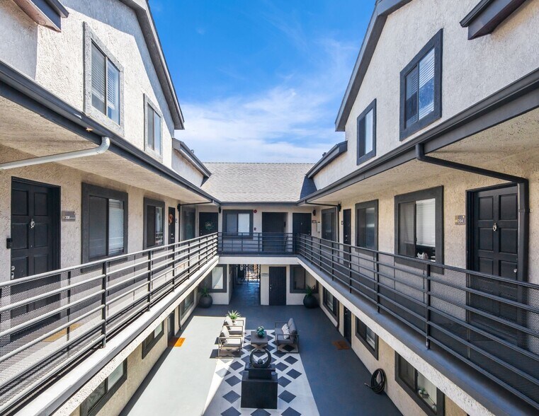 More Photos Of 5325 Denny Ave, North Hollywood Apartments For Sale