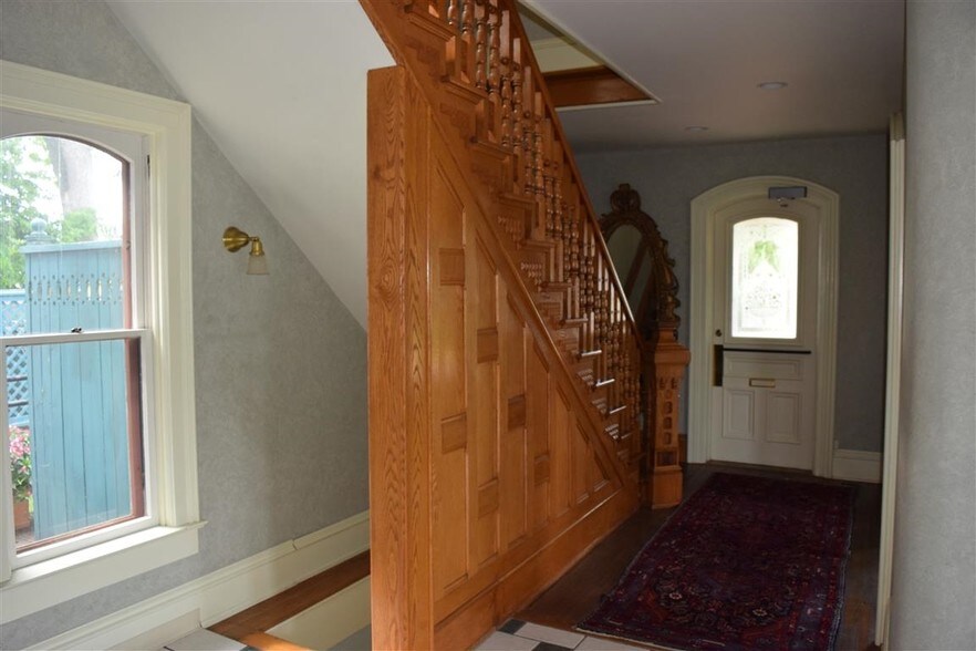 More Photos Of 138 1st St, Baraboo Office For Sale