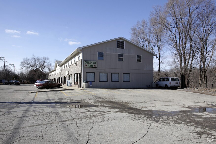 More Photos Of 2603 E Cass St, Joliet Storefront Retail Office For Lease