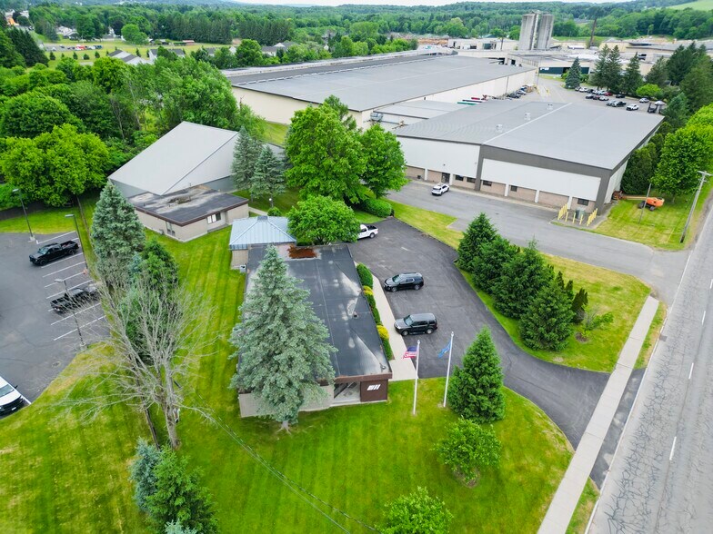 More Photos Of 900 McLean Rd, Cortland Office For Sale