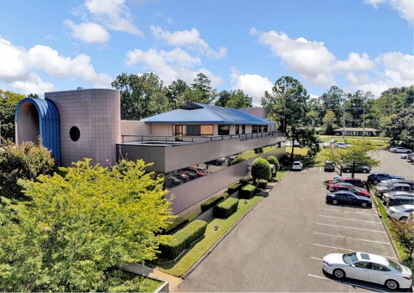 More Photos Of 5180 Park Ave, Memphis Office For Lease