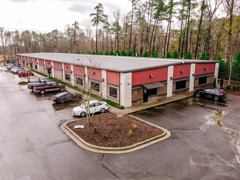 More Photos Of 3430 Coates Industrial Blvd, Durham Light Distribution For Lease