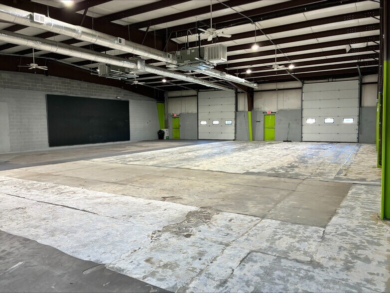 More Photos Of 15510 Montanus Dr, Culpeper Flex For Lease