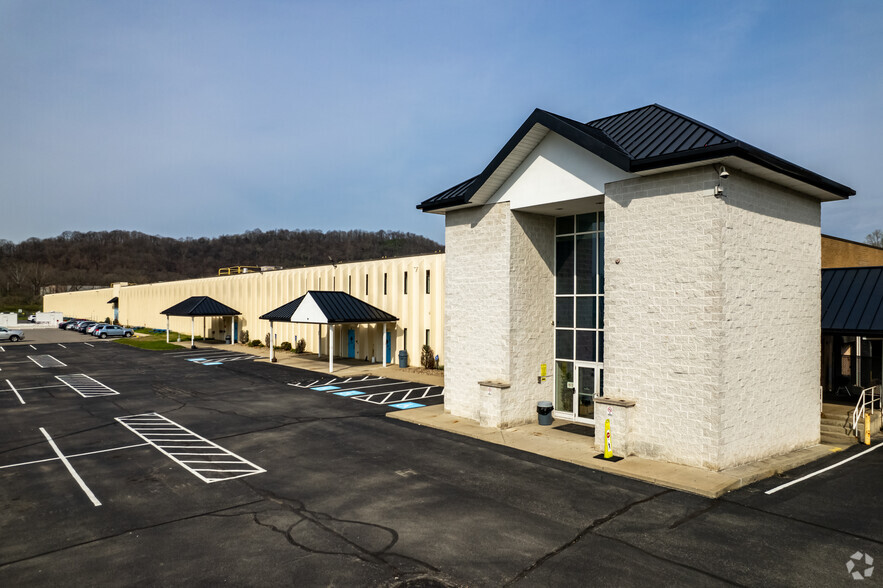 Primary Photo Of 2250 Roswell Dr, Pittsburgh Distribution For Lease