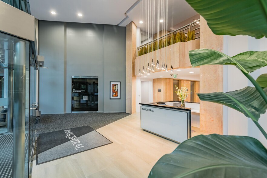 More Photos Of 2970 Clairmont Rd NE, Atlanta Medical For Lease