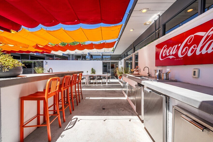 More Photos Of 795 E Chuckwalla Rd, Palm Springs Apartments For Sale
