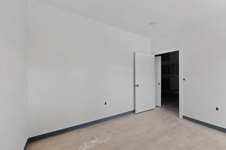 More Photos Of 1800 Randolph SE rd, Albuquerque Industrial For Sale