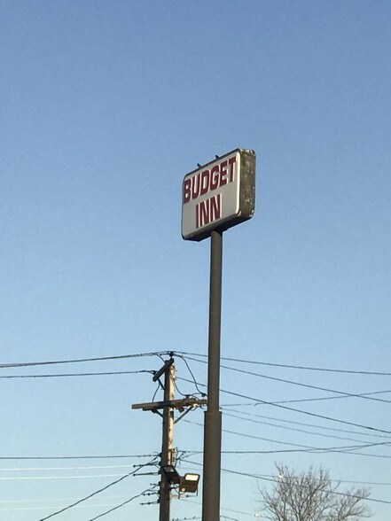 More Photos Of 3607 Hamilton Ave, Saint Louis Hotel For Sale