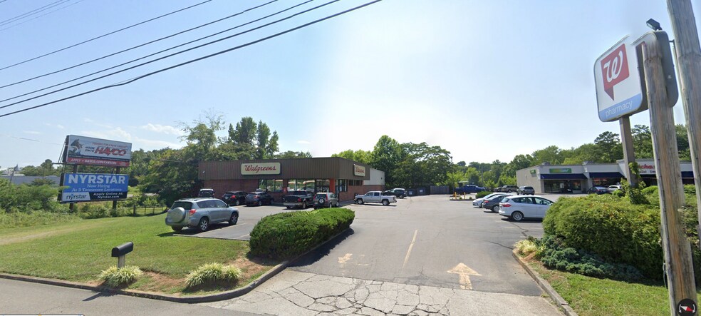 More Photos Of 856-880 Tennessee Ave, Etowah Unknown For Lease