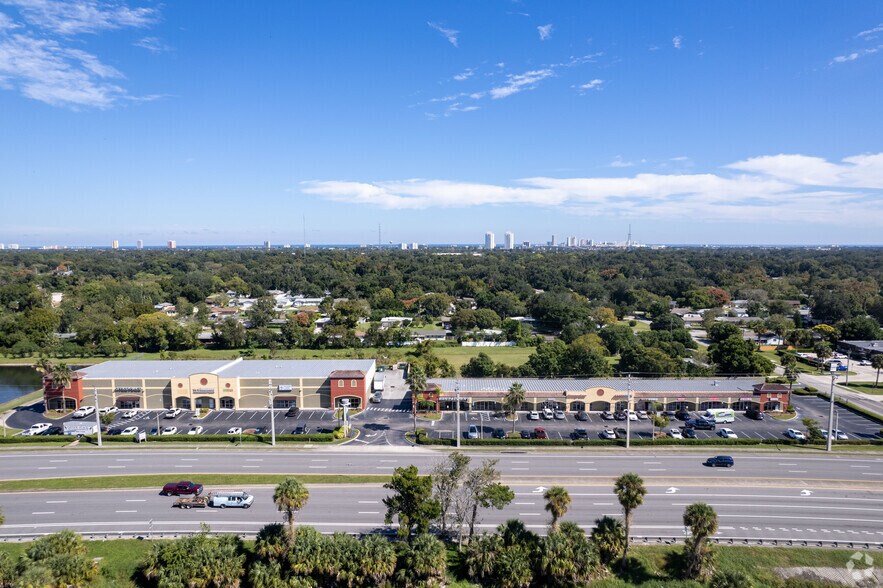 More Photos Of 1025 N Nova Rd, Holly Hill Unknown For Lease