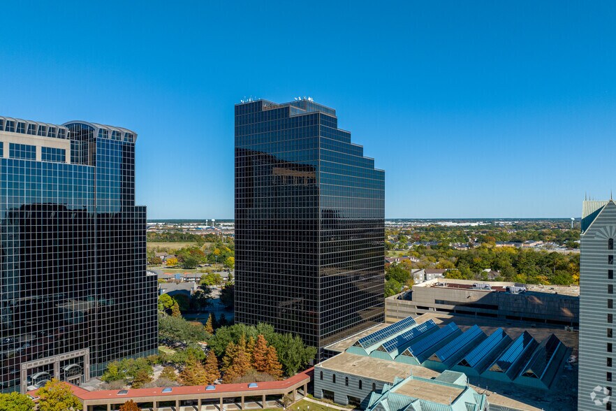 More Photos Of 16945 Northchase Dr, Houston Office For Lease