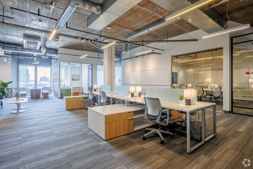 More Photos Of 110 16th St, Denver Coworking Space