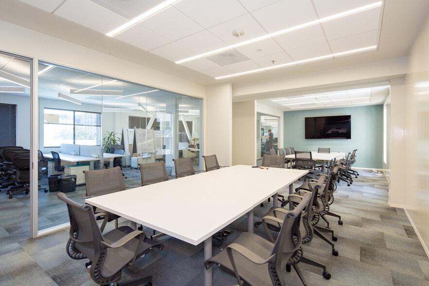 More Photos Of 2168-2180 Shattuck Ave, Berkeley Office For Lease