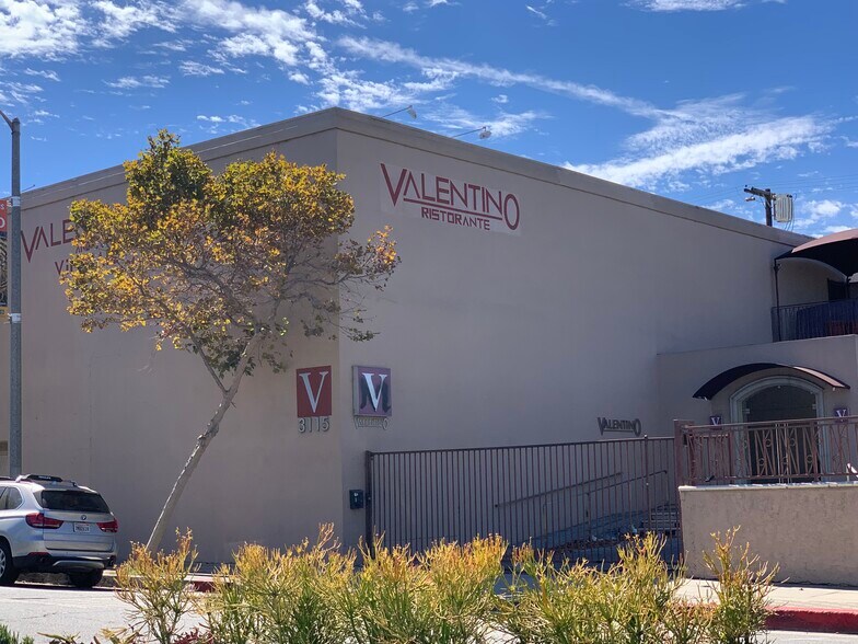 More Photos Of 3115 Pico Blvd, Santa Monica Restaurant For Lease