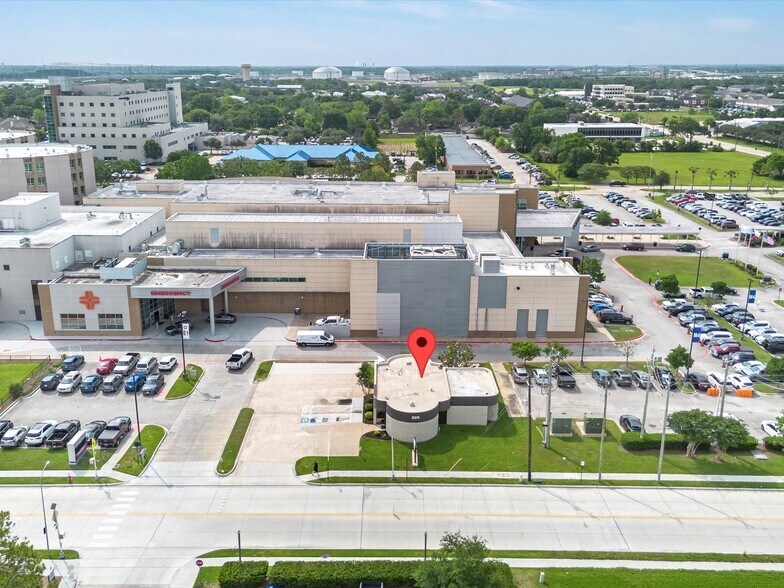 More Photos Of 525 Blossom St, Webster Medical For Sale