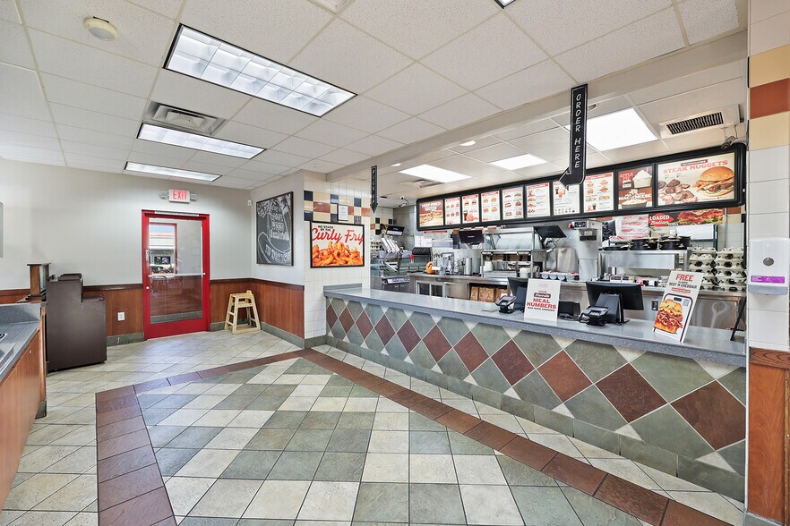 More Photos Of 310 S Boulder Hwy, Henderson Fast Food For Lease