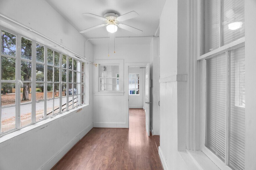 More Photos Of 105 Lancaster St SW, Aiken Loft Creative Space For Lease