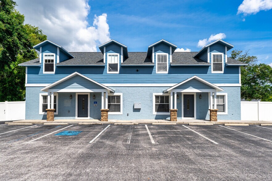 Primary Photo Of 5001 N Nebraska Ave, Tampa Office For Sale