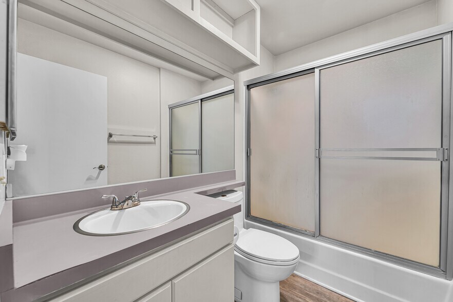 More Photos Of 1236 21st St, Santa Monica Apartments For Sale