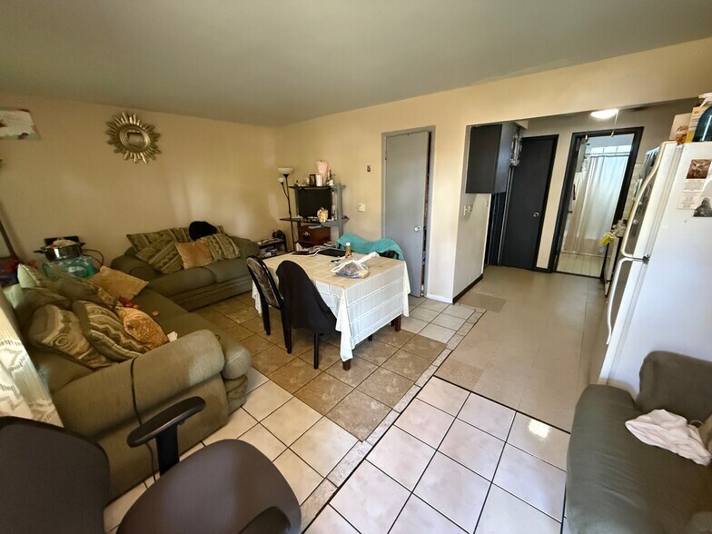 More Photos Of 5106 W 26th St, Cicero Apartments For Sale