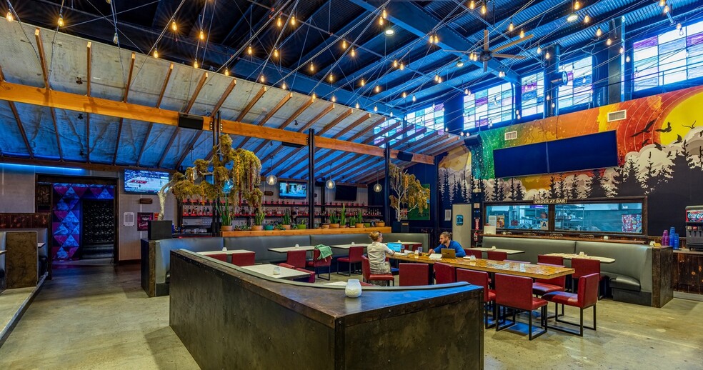 More Photos Of 1735-1741 National Ave, San Diego Warehouse For Sale
