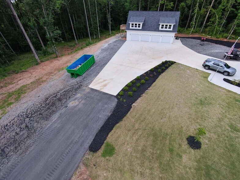 More Photos Of 3902 Belmont Hwy, Talmo Industrial For Sale