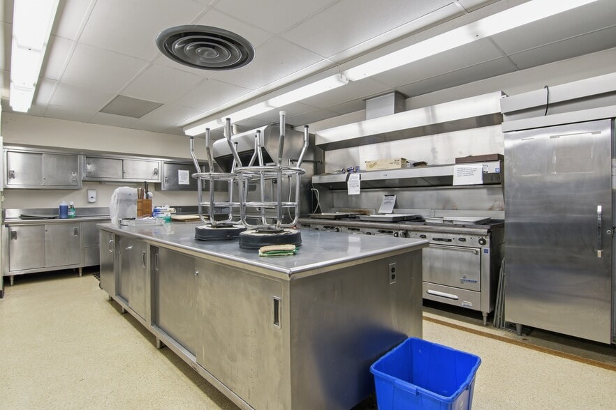 More Photos Of 1115 Greenbrier St, Saint Paul Religious Facility For Sale