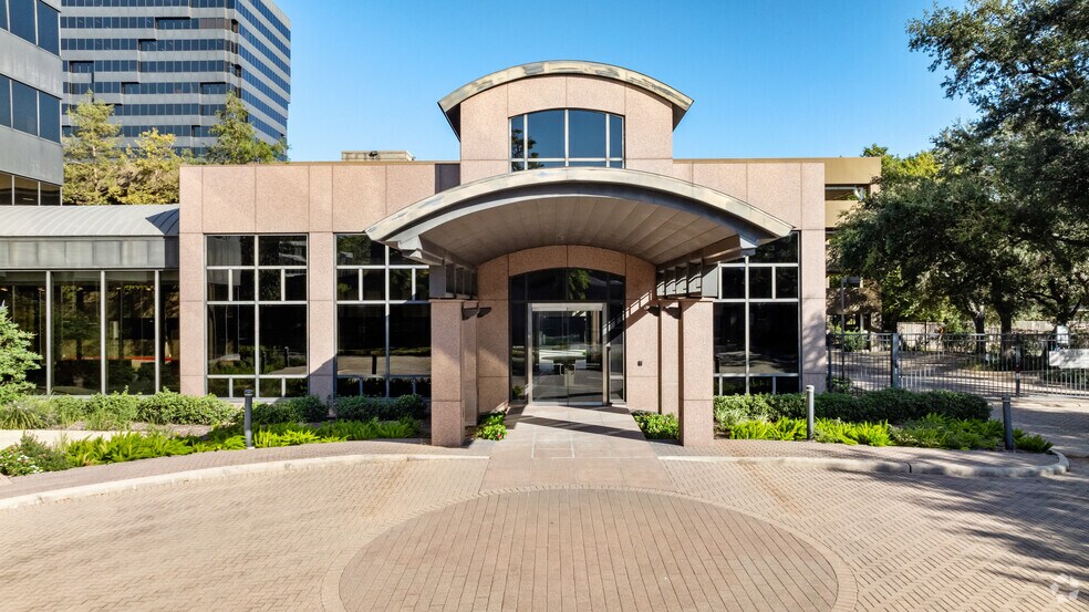More Photos Of 233 Benmar Dr, Houston Office For Lease